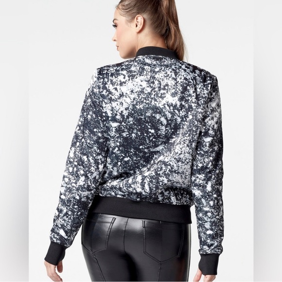 Blanc Noir Abstract Black & White Print Reversible Bomber Jacket EUC Medium EUC - Picture 2 of 5